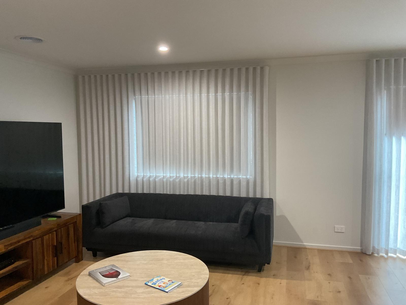 Perfect folds fitted wall to wall